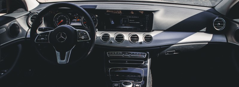 Mercedes E
