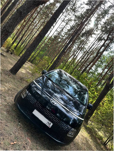Hyundai Staria